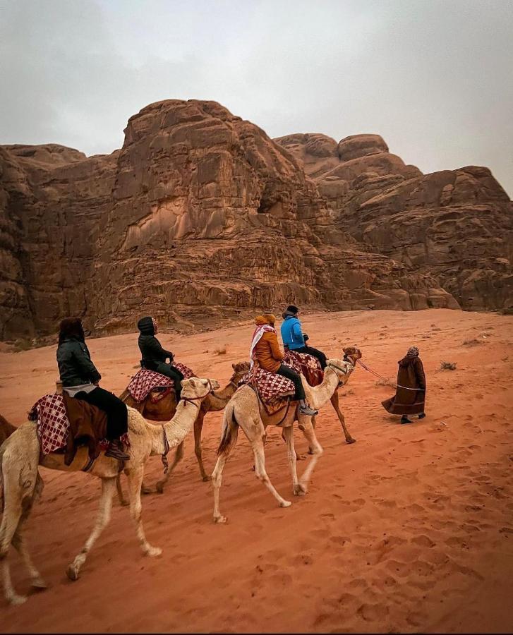 Wadi Rum Desert Camp エクステリア 写真